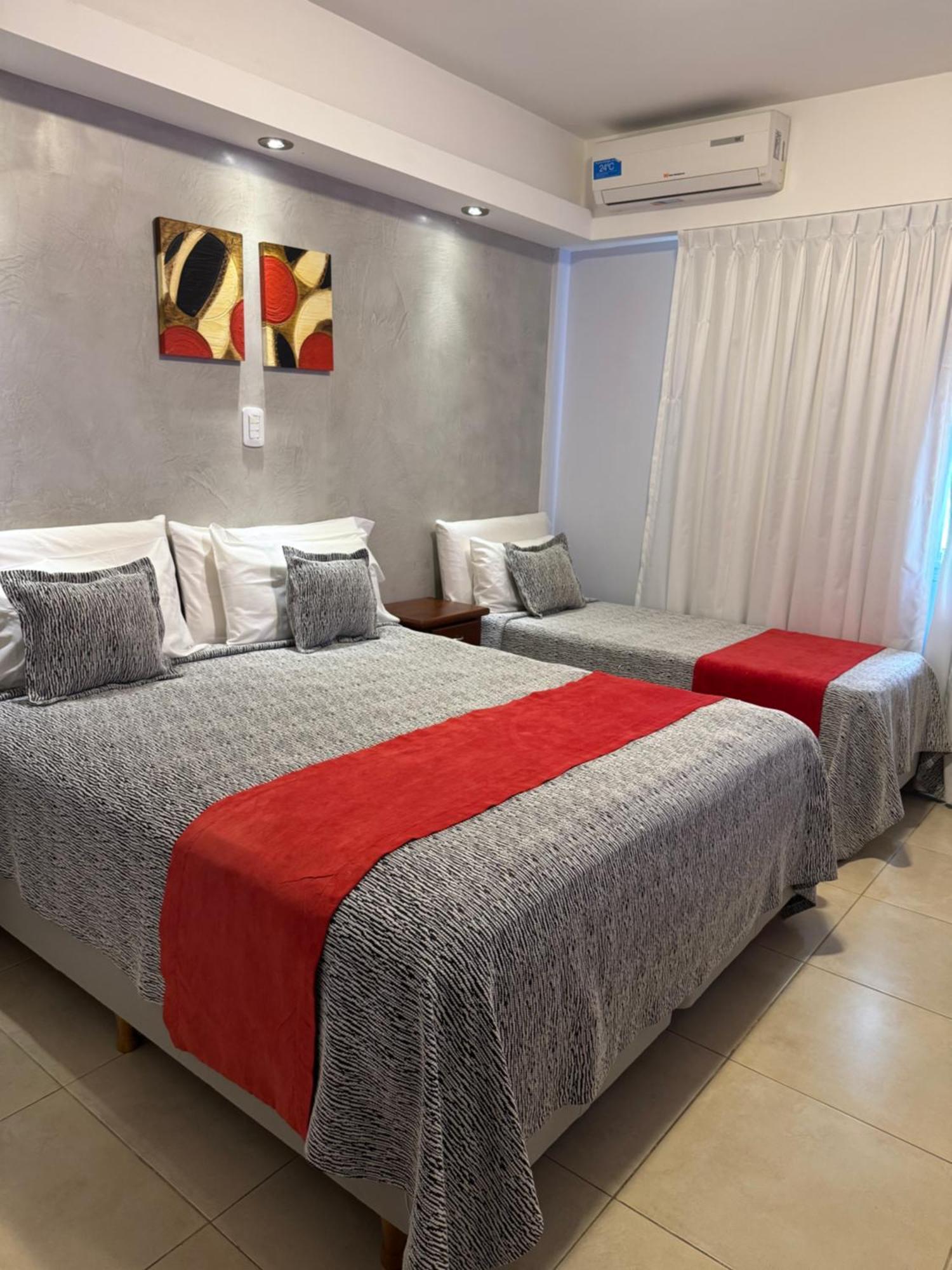 Hotel Termal Emperatriz Termas de Río Hondo מראה חיצוני תמונה