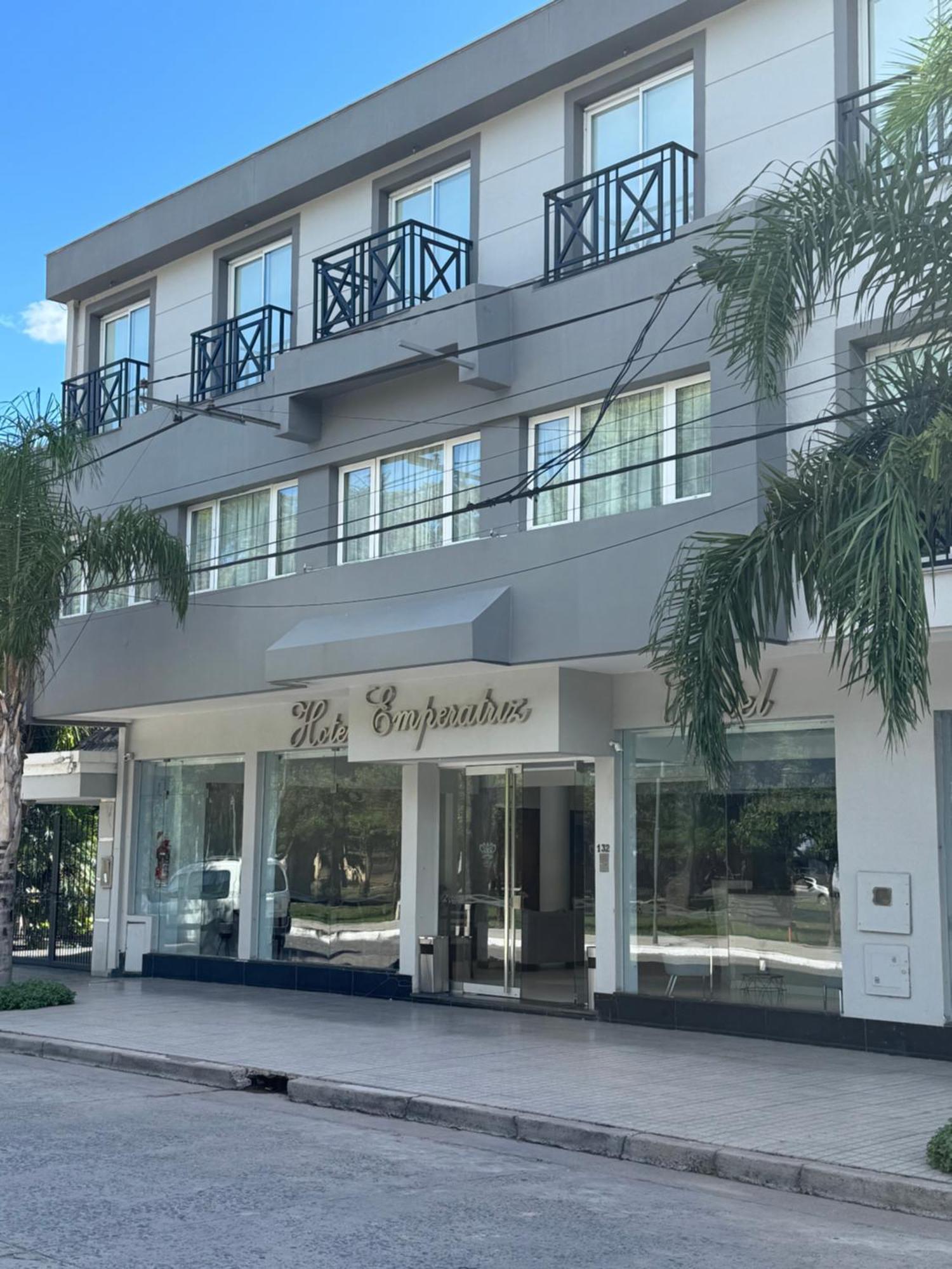 Hotel Termal Emperatriz Termas de Río Hondo מראה חיצוני תמונה